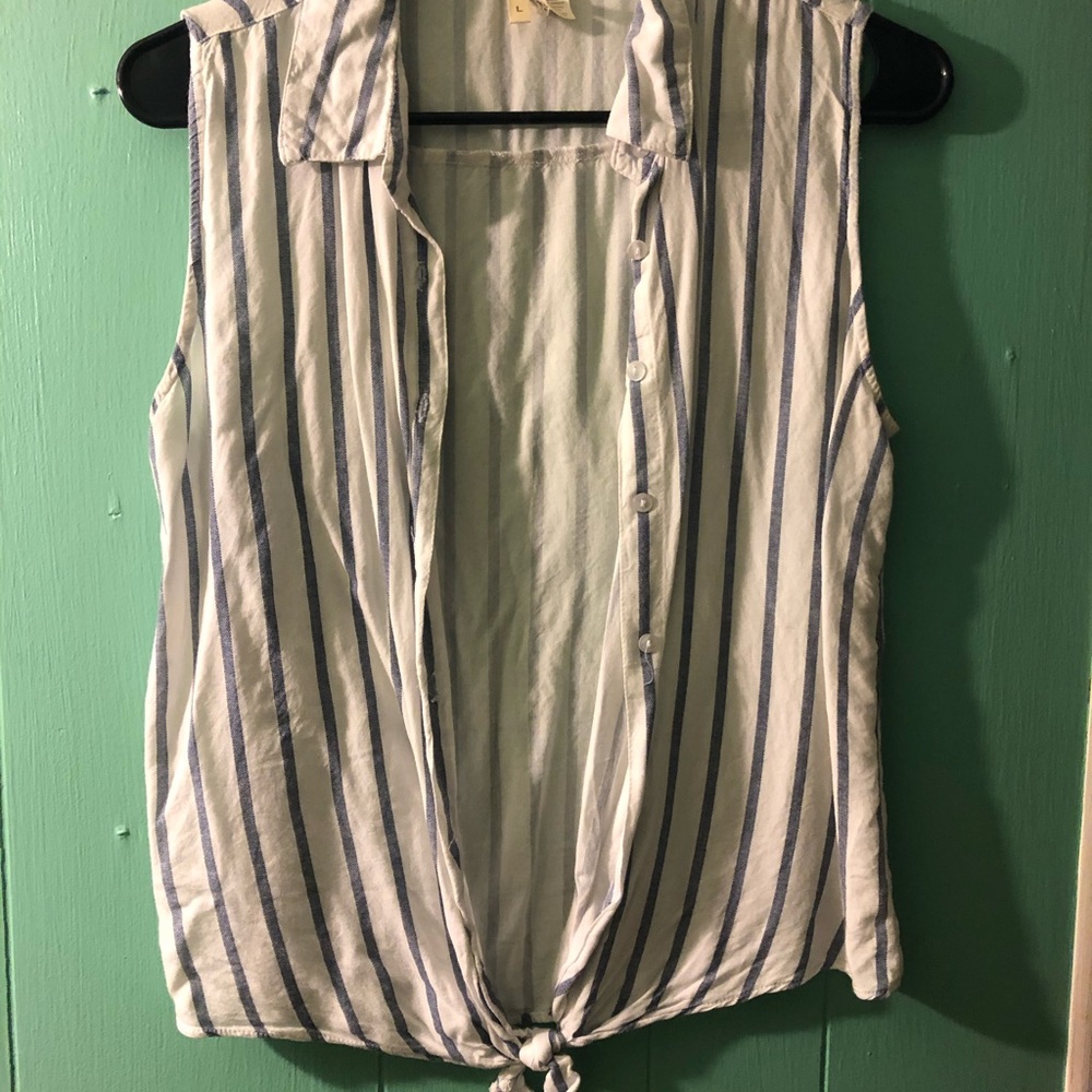 White striped collared button up shirt